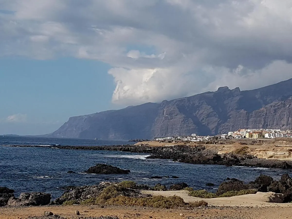 Tenerife Rooms S. C. Santa Cruz de Tenerife 0*,  Spagna